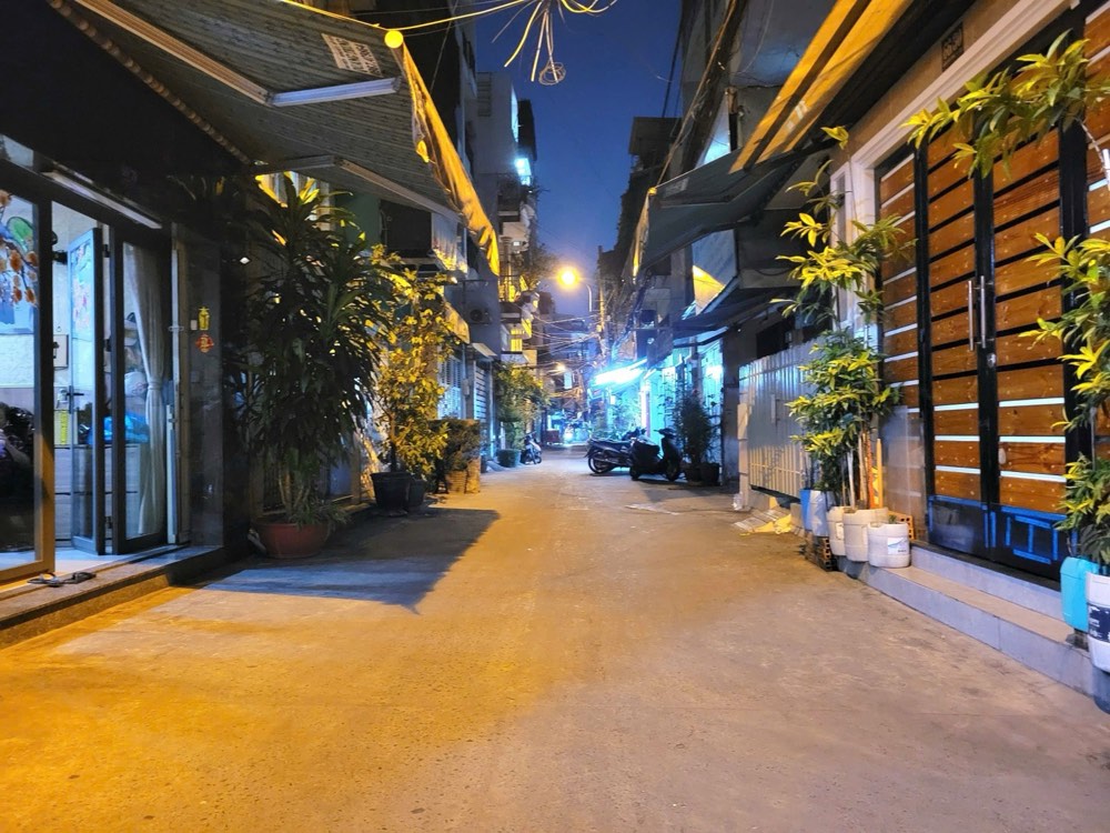 Bán nhà hẻm 9 Hồ Thị Kỷ, Quận 10