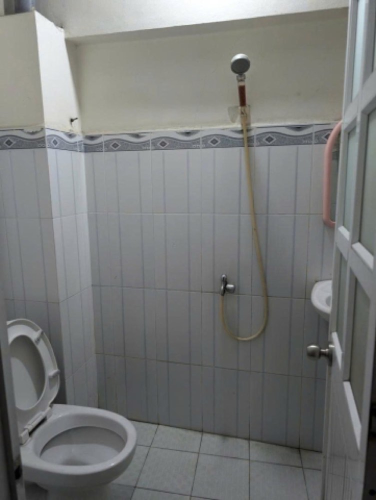 Bán nhà hẻm đường Nguyễn Trọng Tuyển, Tân Bình