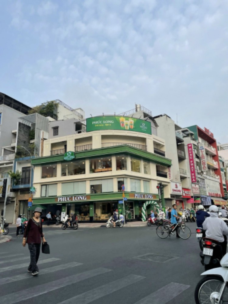 Bán nhà mặt tiền 349-351-353 Hai Bà Trưng, Quận 3 - ảnh 1
