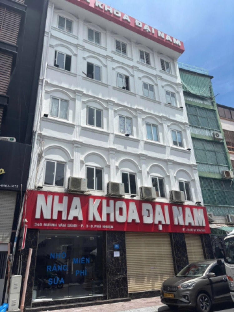Bán nhà mặt tiền Huỳnh Văn Bánh, Phú Nhuận - ảnh chính