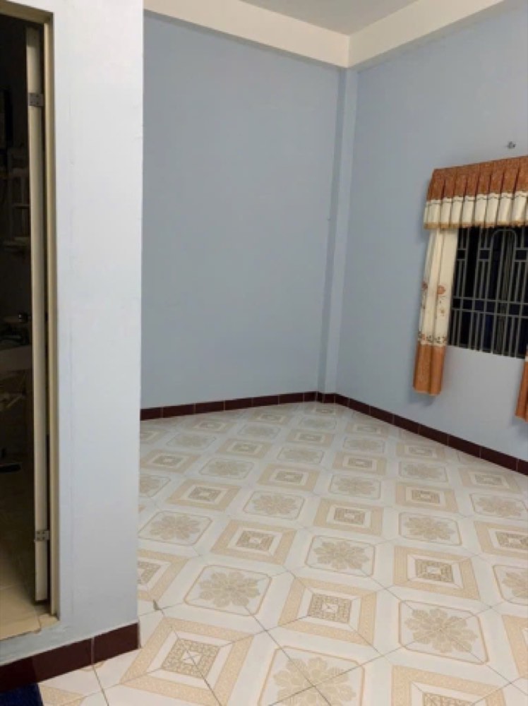 Bán nhà mặt tiền Sầm Sơn, Tân Bình
