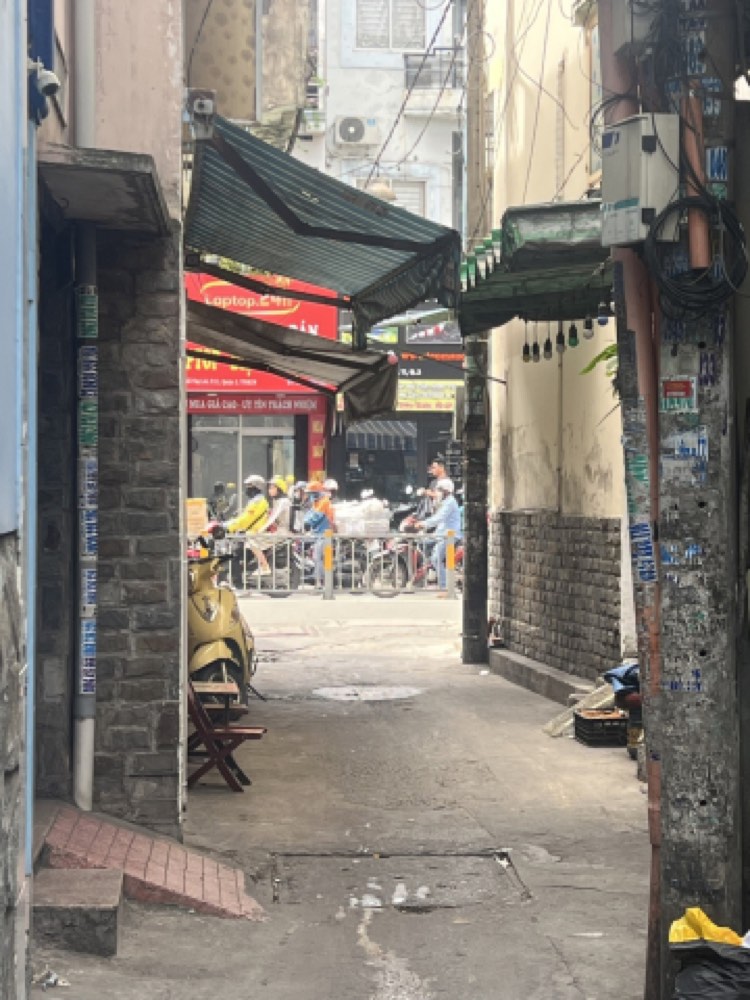 Bán nhà hẻm 436 Cách Mạng Tháng Tám, Quận 3 - ảnh 1