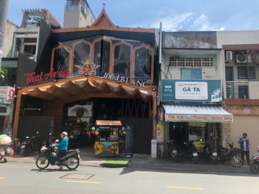 Bán nhà mặt tiền 148-148A-148B Trần Đình Xu, Quận 1 - ảnh 1