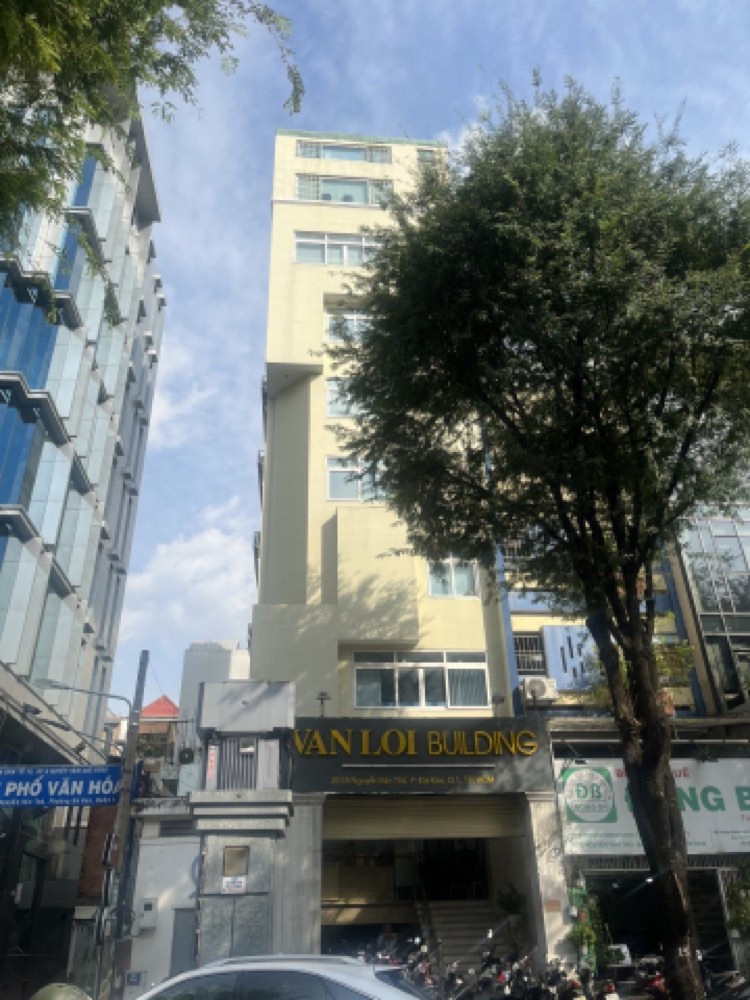 Bán nhà mặt tiền 207a Nguyễn Văn Thủ, Quận 1 - ảnh 1