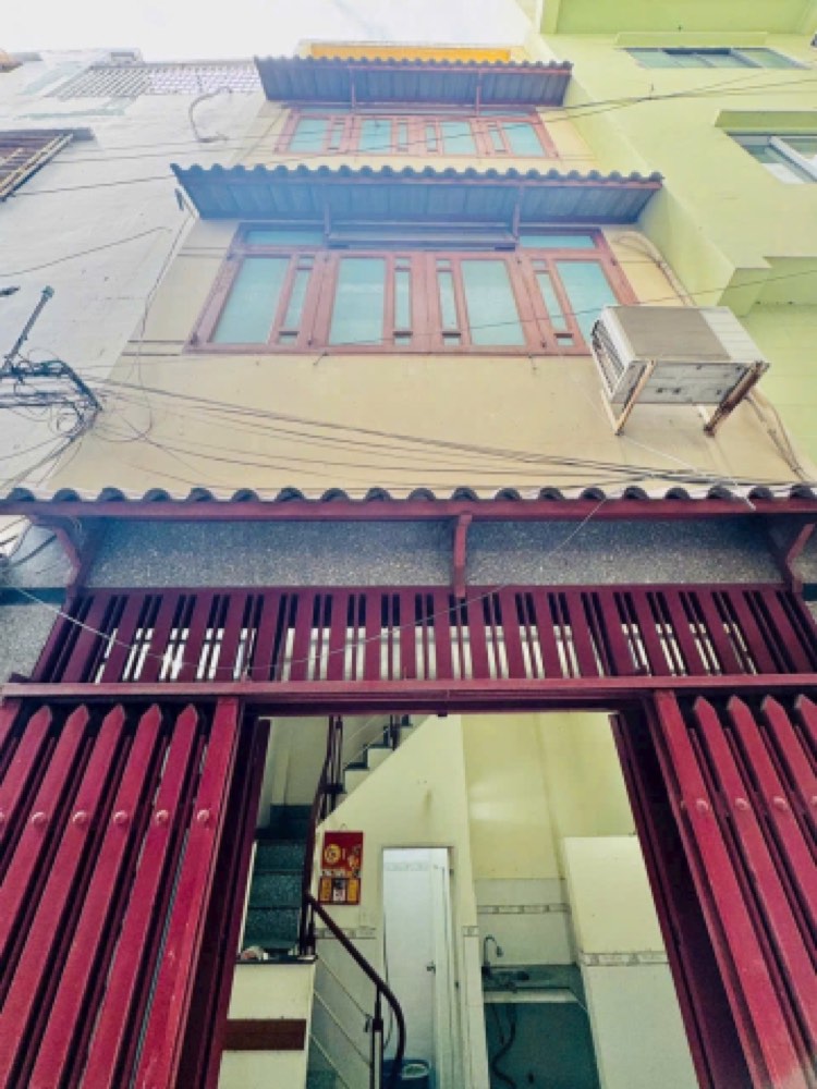 Bán nhà mặt tiền Trường Sa, Phú Nhuận - ảnh 1