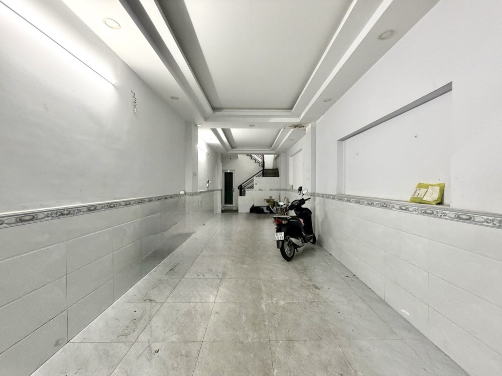 Bán nhà hẻm 40 Trần Quang Diệu, Quận 3
