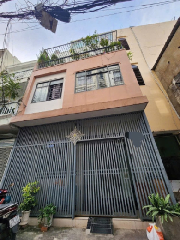 Bán nhà hẻm 126 Phan Văn Trị, Bình Thạnh