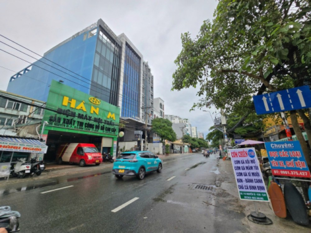 Bán nhà mặt tiền 106 Nguyễn Xí, Bình Thạnh - ảnh 1