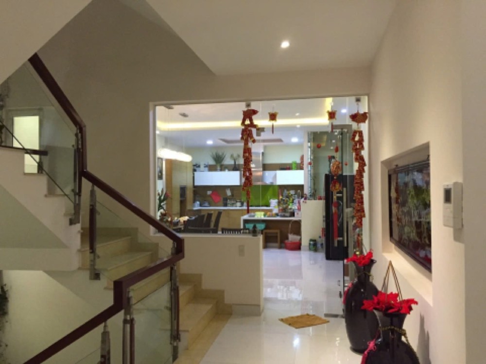 Bán nhà mặt tiền Trương Định, Quận 3