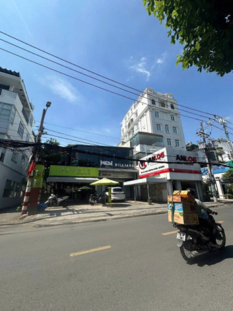 Bán nhà mặt tiền 27-27a Thăng Long, Tân Bình