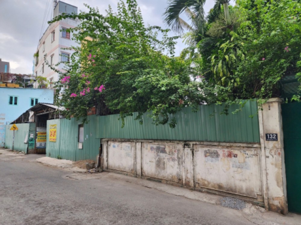 Bán nhà mặt tiền 132A Nguyễn Đình Chính, Phú Nhuận - ảnh 1
