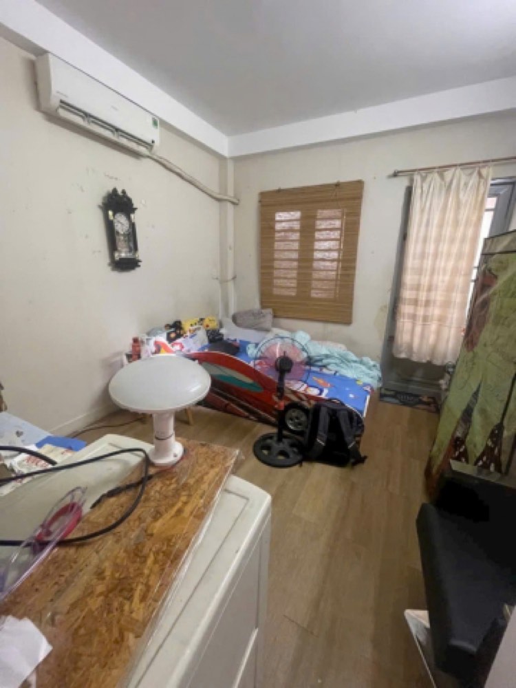 Bán nhà hẻm 378 Cách Mạng Tháng Tám, Quận 3 - ảnh 1