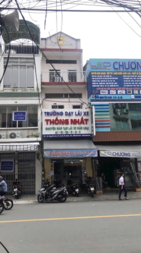 Bán nhà mặt tiền Nguyễn Kim, Quận 10