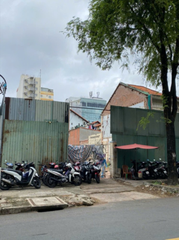 Bán nhà mặt tiền 182 Nguyễn Văn Thủ, Quận 1 - ảnh 1
