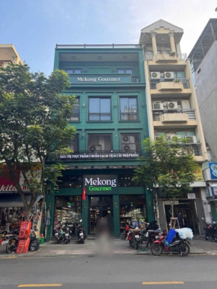 Bán nhà mặt tiền 71B-73 Calmette, Quận 1 - ảnh 1