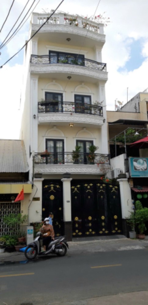 Bán nhà mặt tiền 128 Nguyễn Văn Thủ, Quận 1 - ảnh 1