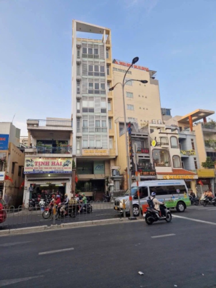 Bán nhà mặt tiền 54 Phan Đăng Lưu, Phú Nhuận - ảnh 1