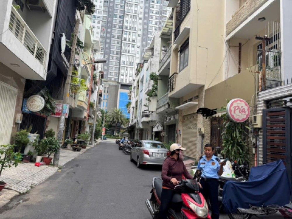 Bán nhà hẻm 284 Lý Thường Kiệt, Quận 10 - ảnh 1