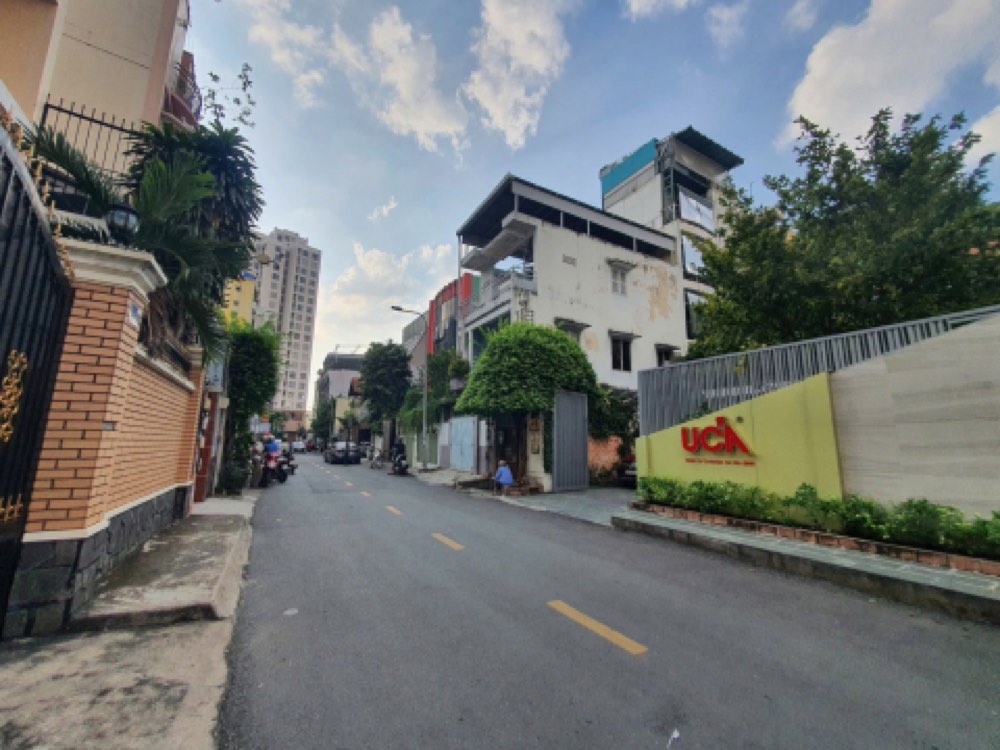 Bán nhà mặt tiền 46 Đặng Dung, Quận 1 - ảnh 1
