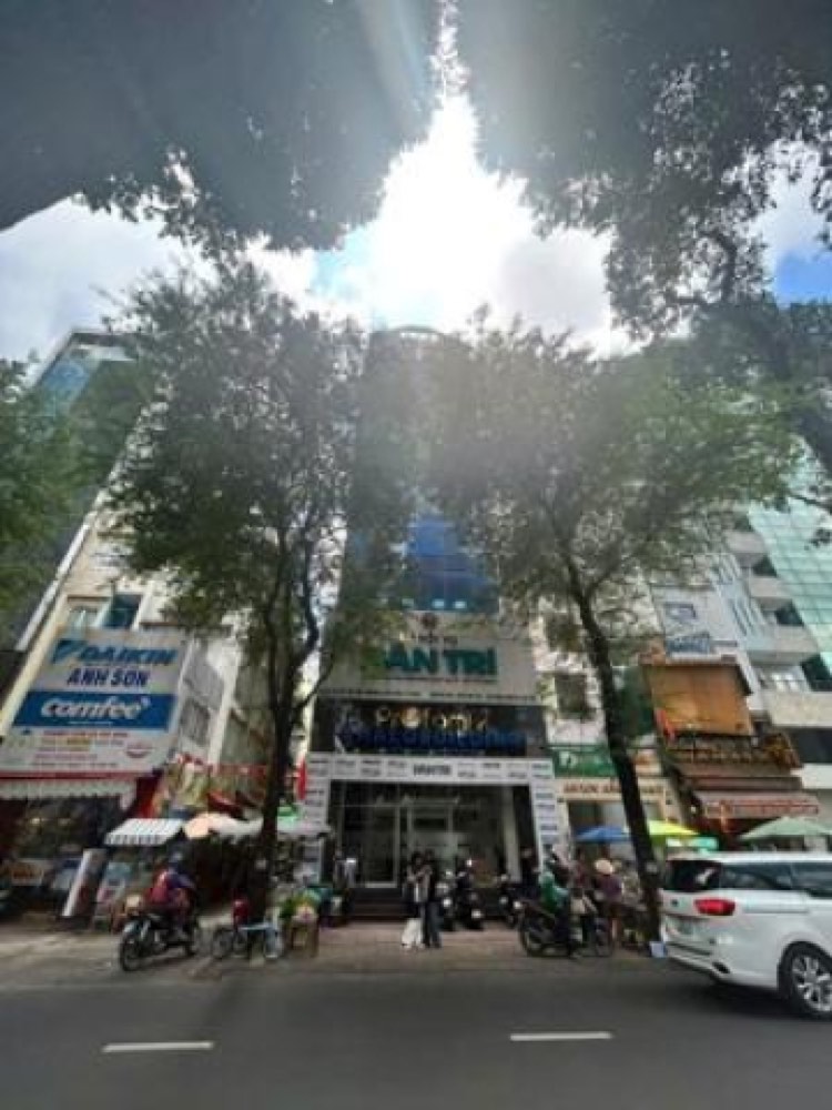 Bán nhà mặt tiền 51-51B-53 Võ Văn Tần, Quận 3 - ảnh 1