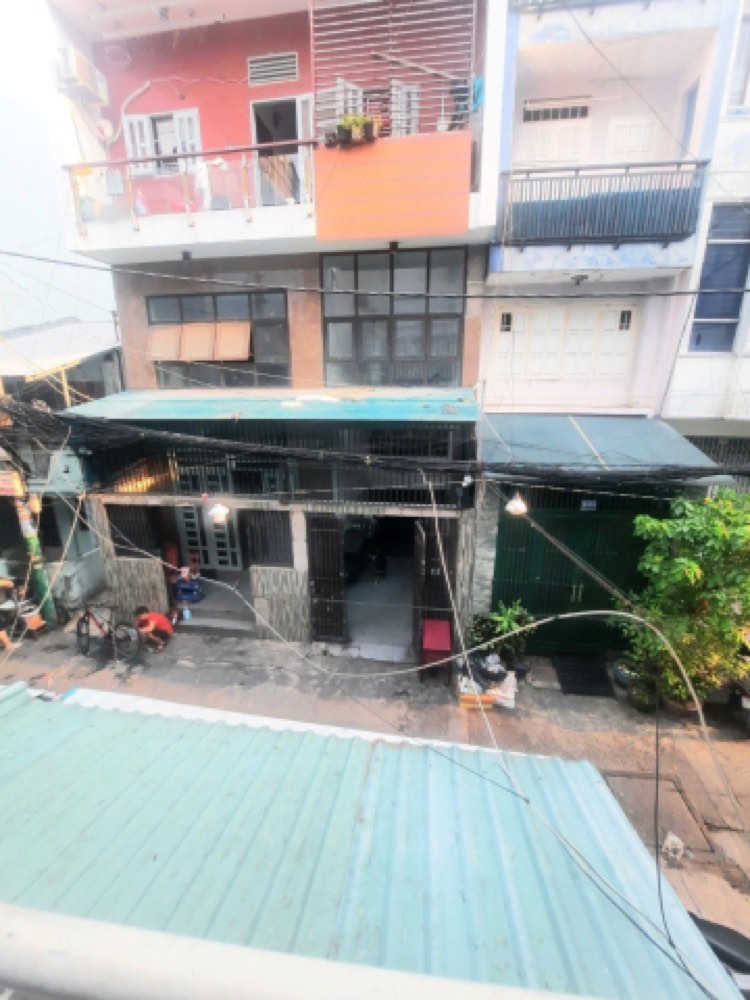 Bán nhà hẻm đường Trường Sa, Quận 3 - ảnh 1