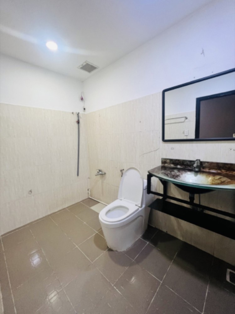 Bán nhà hẻm 4 Hậu Giang, Tân Bình