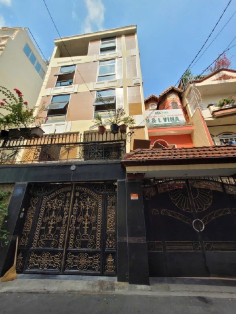 Bán nhà mặt tiền Nguyễn Văn Mại, Tân Bình
