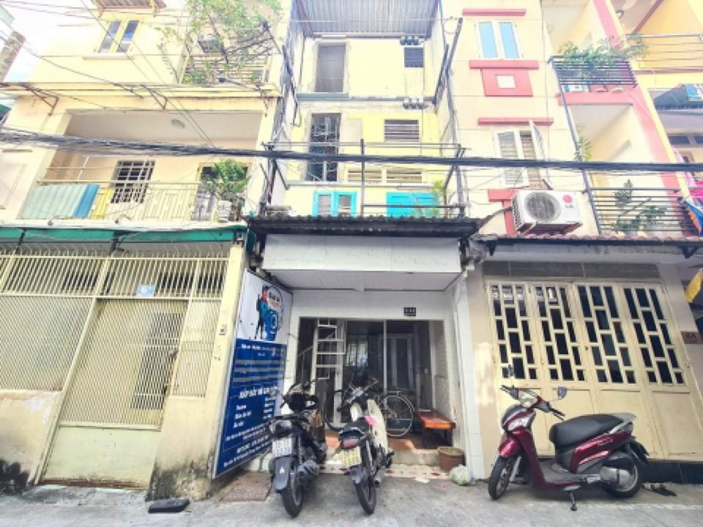 Bán nhà hẻm 5 Nguyễn Trung Ngạn, Quận 1 - ảnh 1