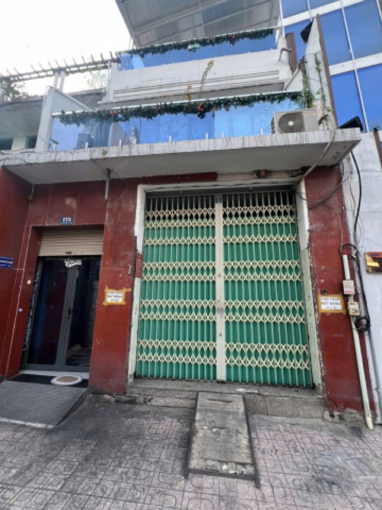 Bán nhà mặt tiền Trần Huy Liệu, Phú Nhuận - ảnh 1