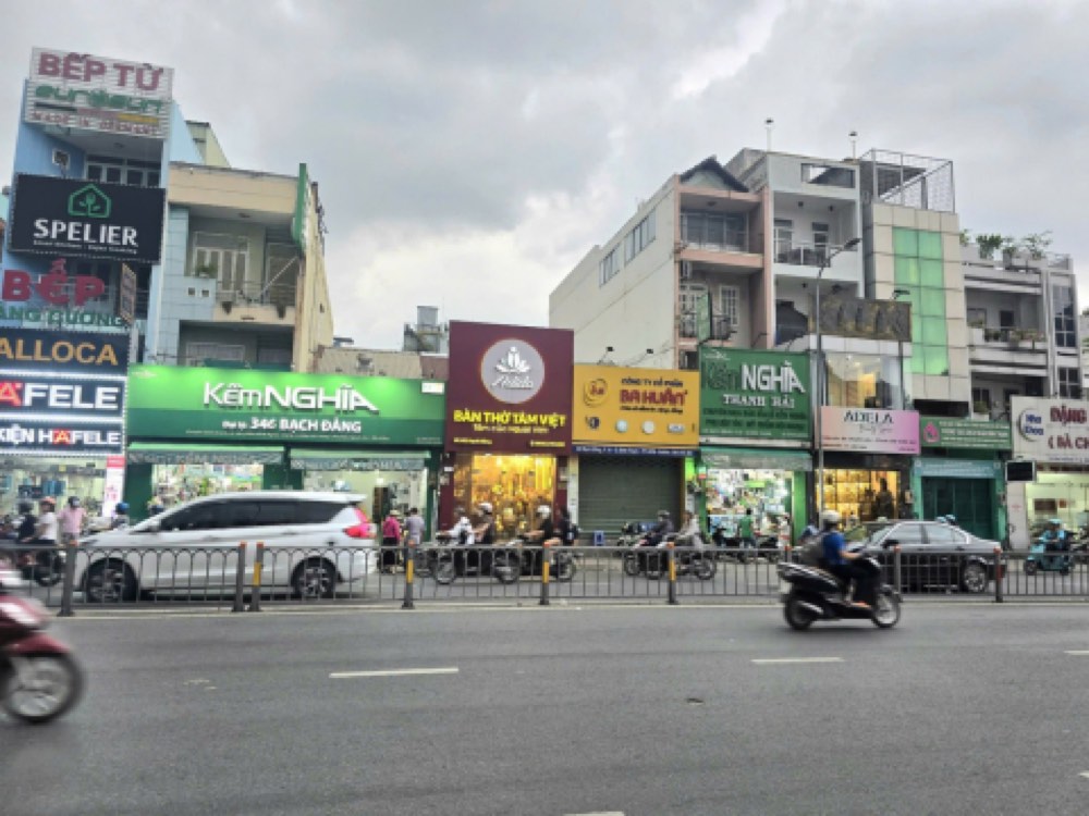 Bán nhà mặt tiền 340-342 Bạch Đằng, Bình Thạnh - ảnh 1