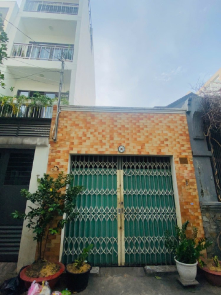 Bán nhà hẻm 273 Tô Hiến Thành, Quận 10 - ảnh 1
