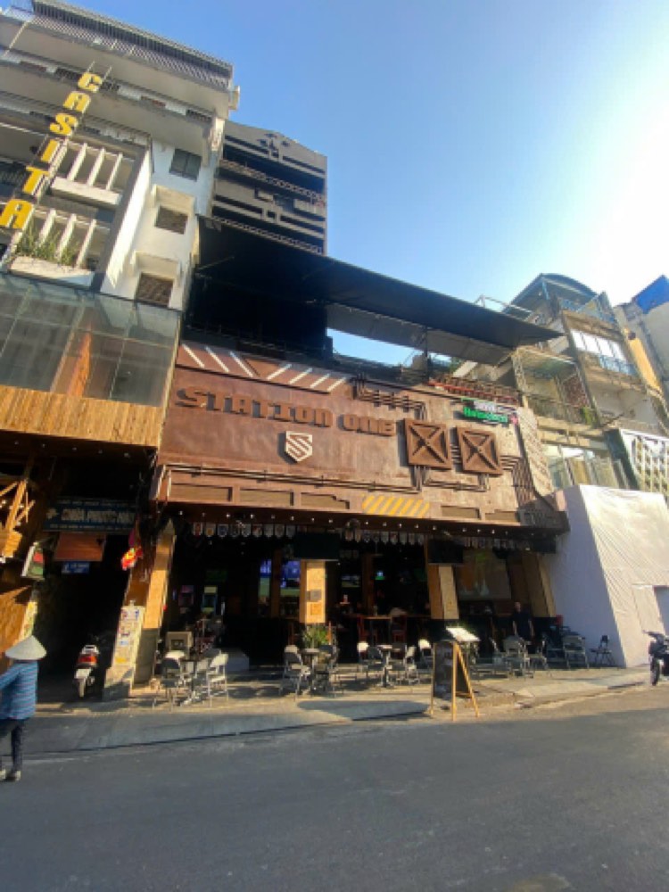 Bán nhà mặt tiền 137 Bùi Viện, Quận 1 - ảnh chính