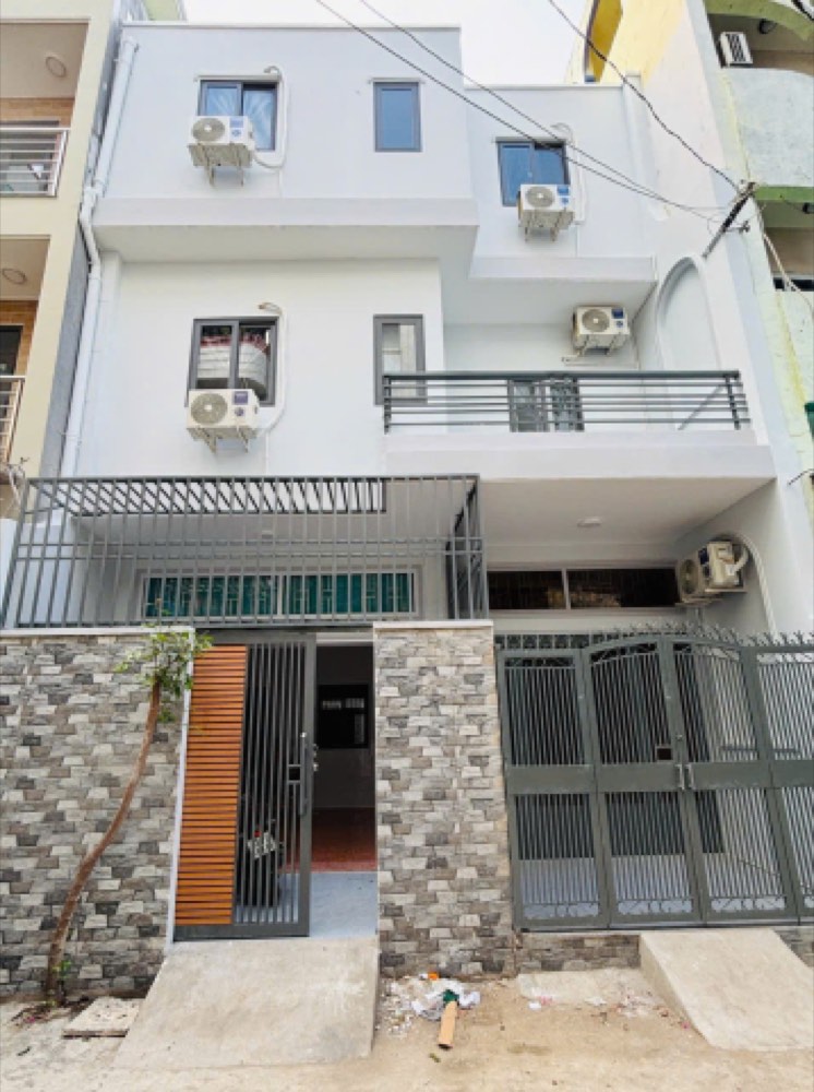 Bán nhà hẻm 1 Út Tịch, Tân Bình