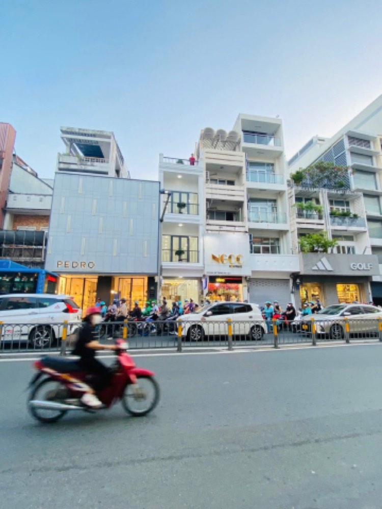 Bán nhà mặt tiền Hai Bà Trưng, Quận 3 - ảnh 1