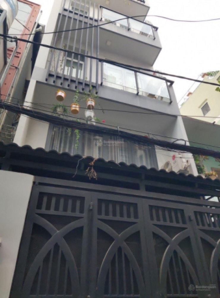 Bán nhà hẻm 521 Cách Mạng Tháng Tám, Quận 10 - ảnh 1