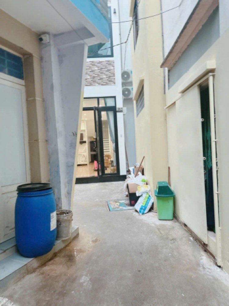 Bán nhà hẻm 284 Nguyễn Duy Dương, Quận 10 - ảnh chính