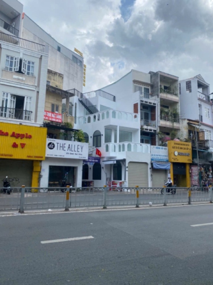 Bán nhà mặt tiền Lê Văn Sỹ, Quận 3 - ảnh 1