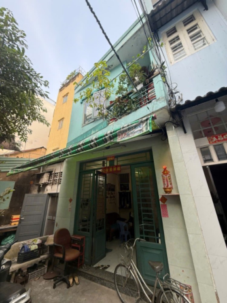 Bán nhà hẻm 61 Cô Giang, Quận 1 - ảnh 1