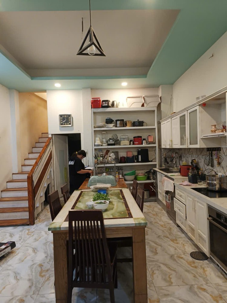 Bán nhà mặt tiền Trần Hữu Trang, Phú Nhuận
