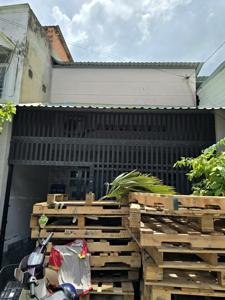 Bán nhà mặt tiền Nguyễn Xí, Bình Thạnh