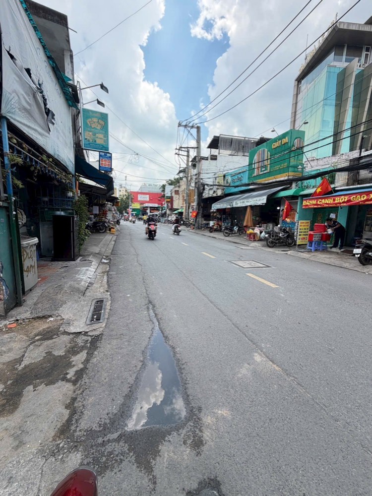 Bán nhà hẻm 207 Phan Văn Trị, Bình Thạnh