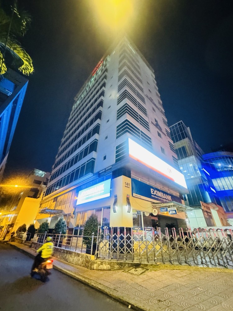 Bán nhà hẻm 4 Đặng Trần Côn, Quận 1