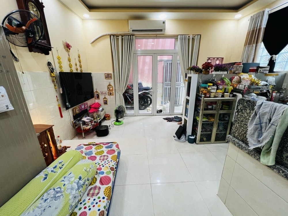 Bán nhà mặt tiền Nguyễn Hữu Cảnh, Bình Thạnh