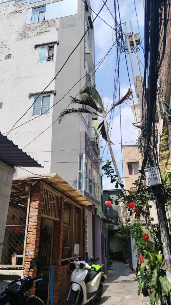 Bán nhà hẻm 124 Trần Quang Khải, Quận 1