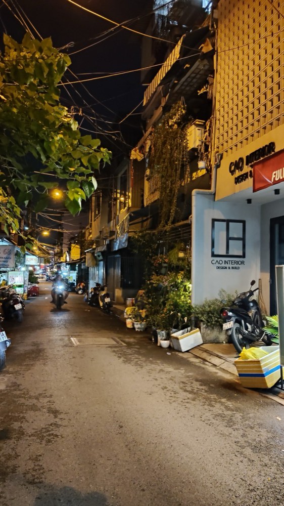 Bán nhà mặt tiền Bùi Thị Xuân, Tân Bình