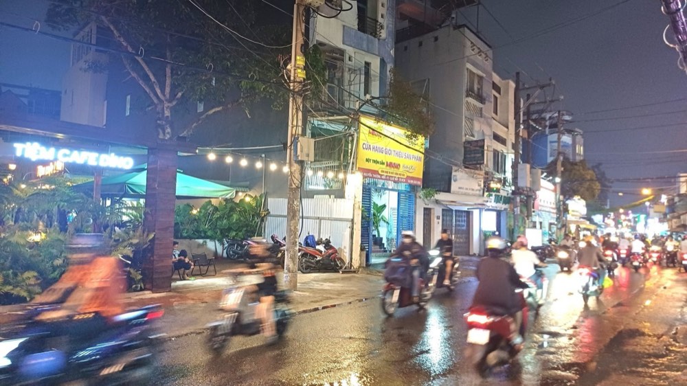 Bán nhà mặt tiền Nguyễn Thượng Hiền, Bình Thạnh