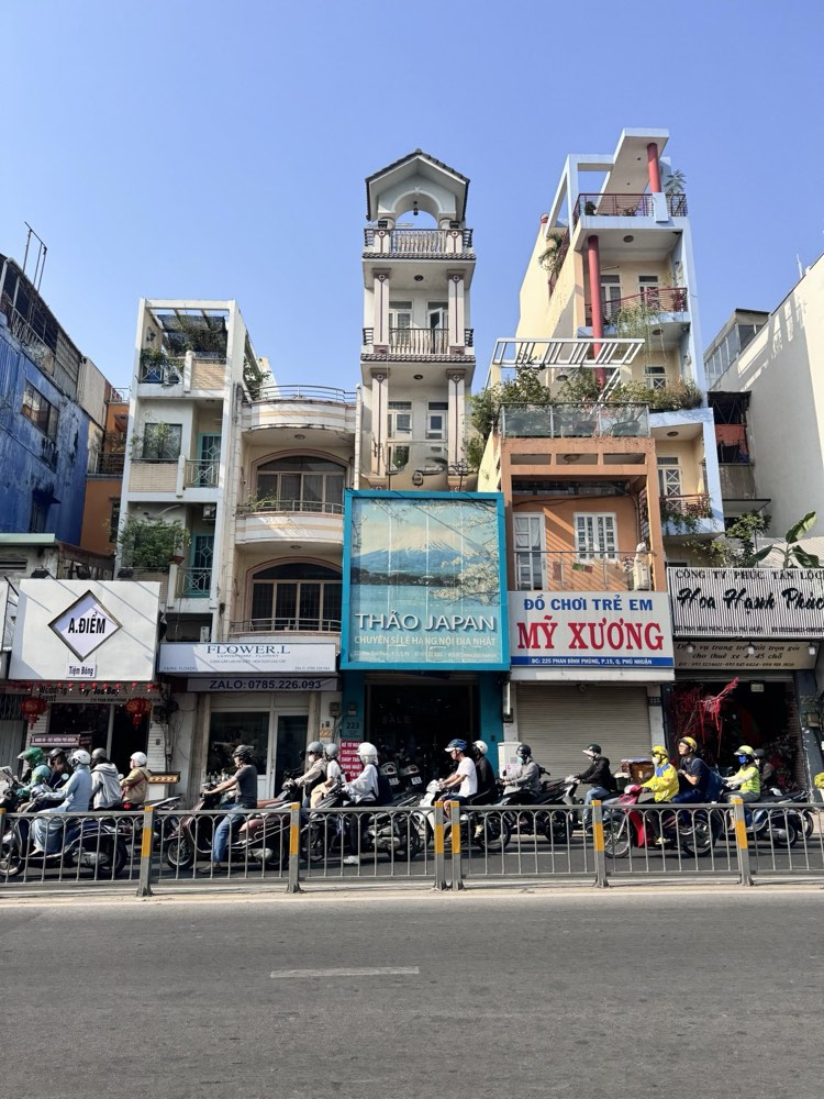 Bán nhà mặt tiền Phan Đình Phùng, Phú Nhuận