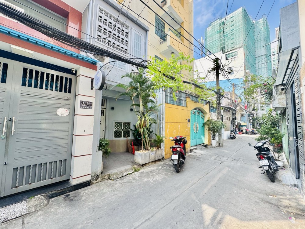 Bán nhà hẻm 7A Thành Thái, Quận 10