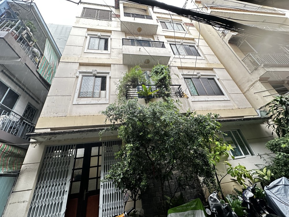 Bán nhà mặt tiền Cô Giang, Quận 1