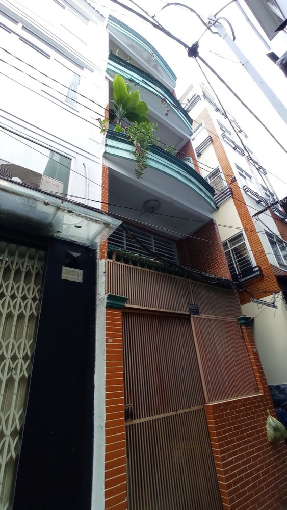 Bán nhà hẻm 382 Nguyễn Thị Minh Khai, Quận 3